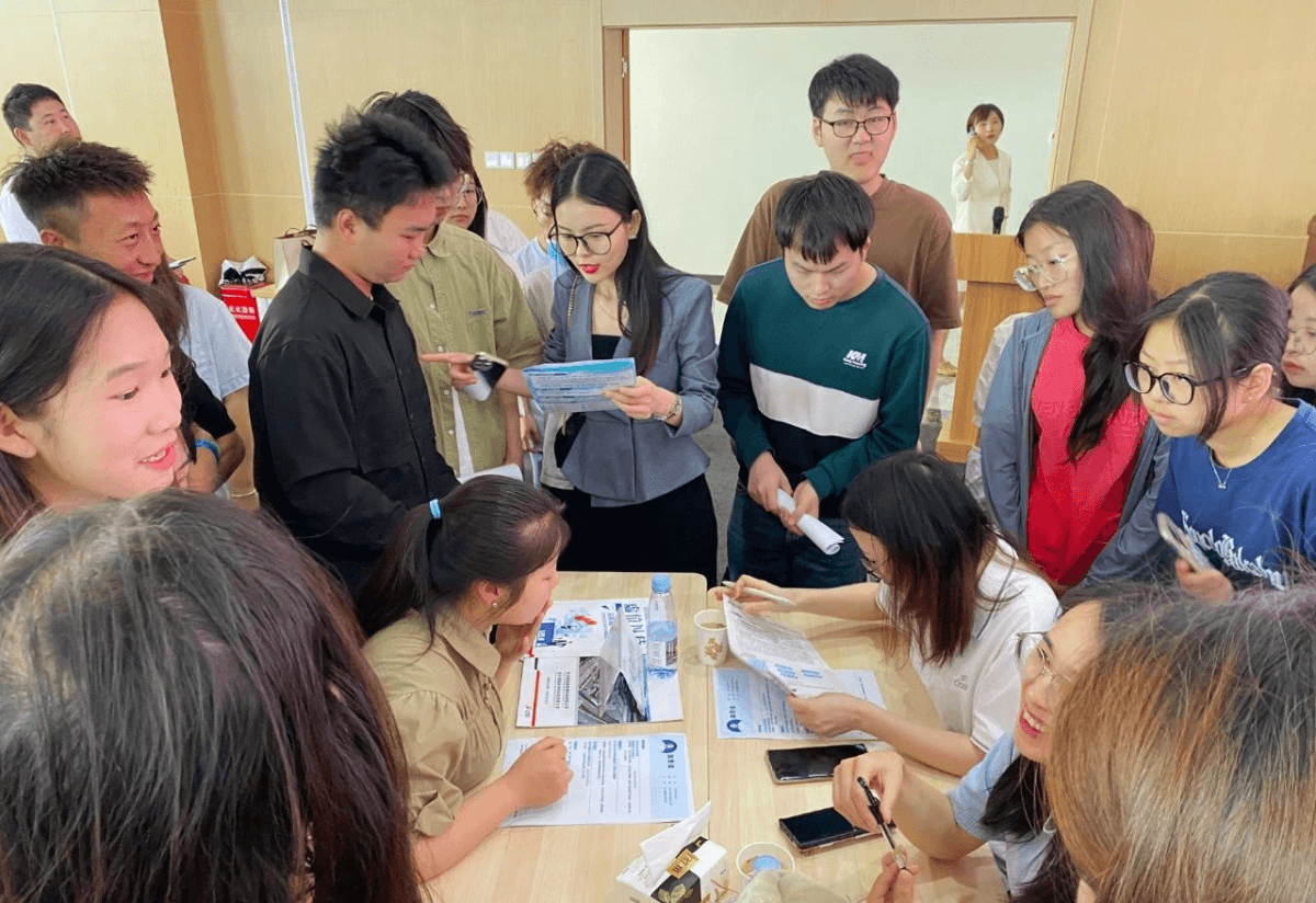 8a60028f6eac7ce4b14e1a30717d7558